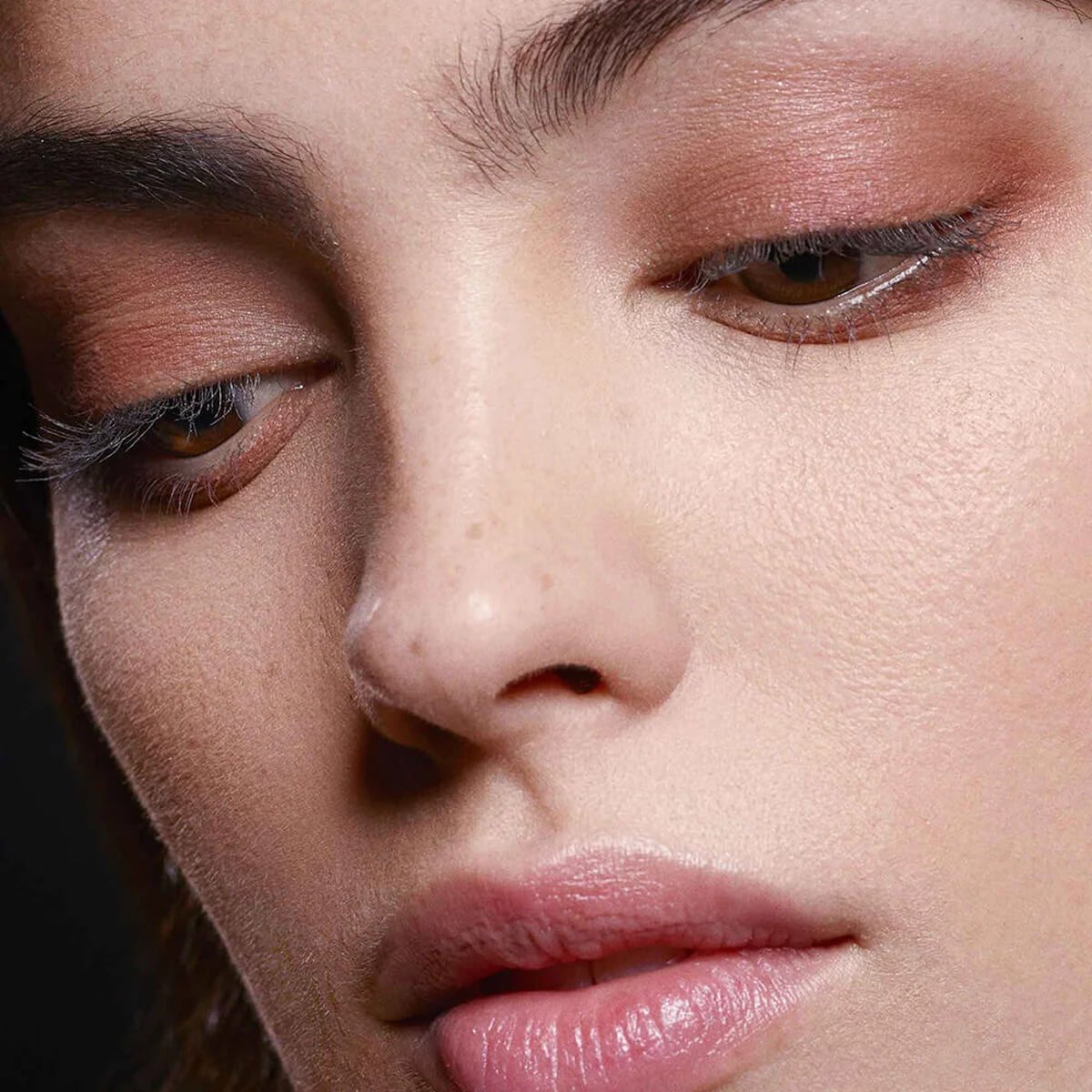 Eye Tint Liquid Eyeshadow - Image 4